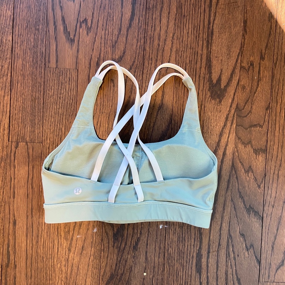 Green Lululemon sports bra
